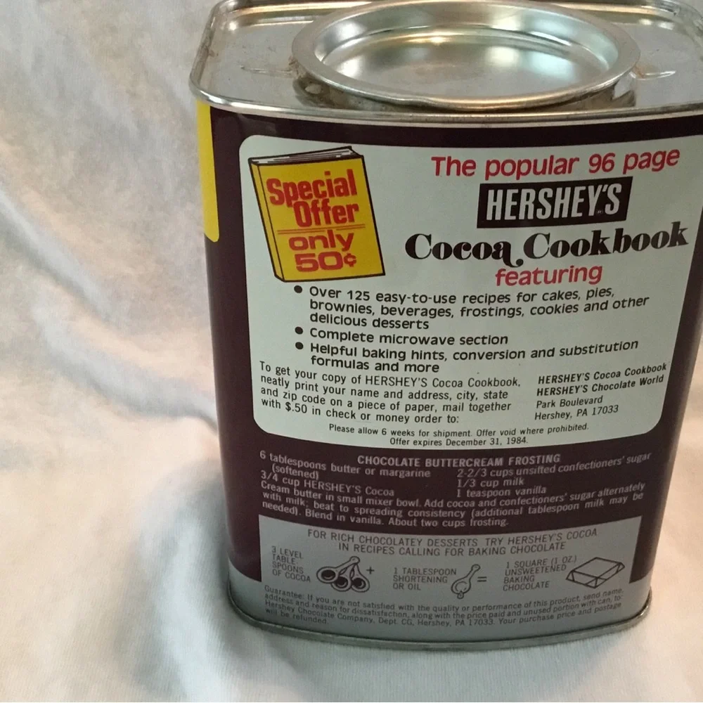 Hershey’s Cocoa Powder Vintage Tin, 10oz can Nice!